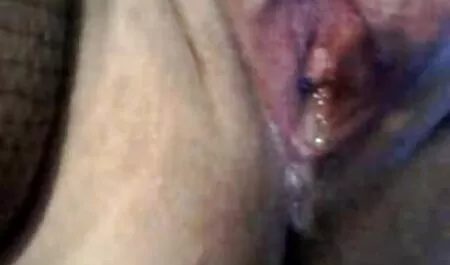 Deep throat blowjob lesbian mom porn
